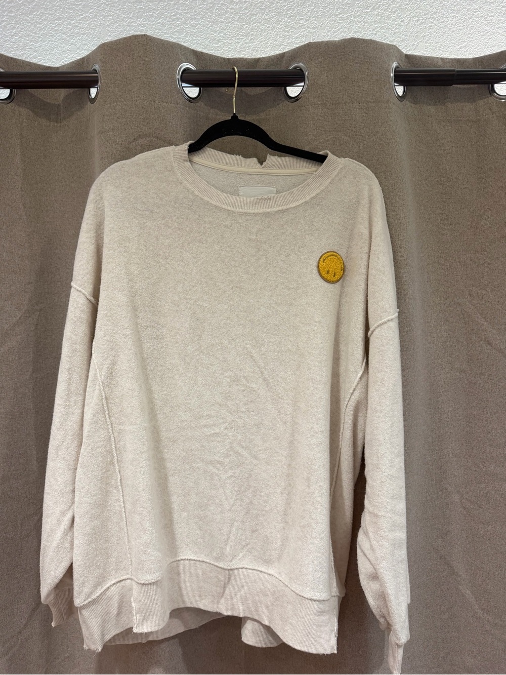 aerie cream pullover sweatshirt